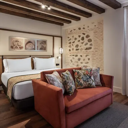Aurea Hotel
